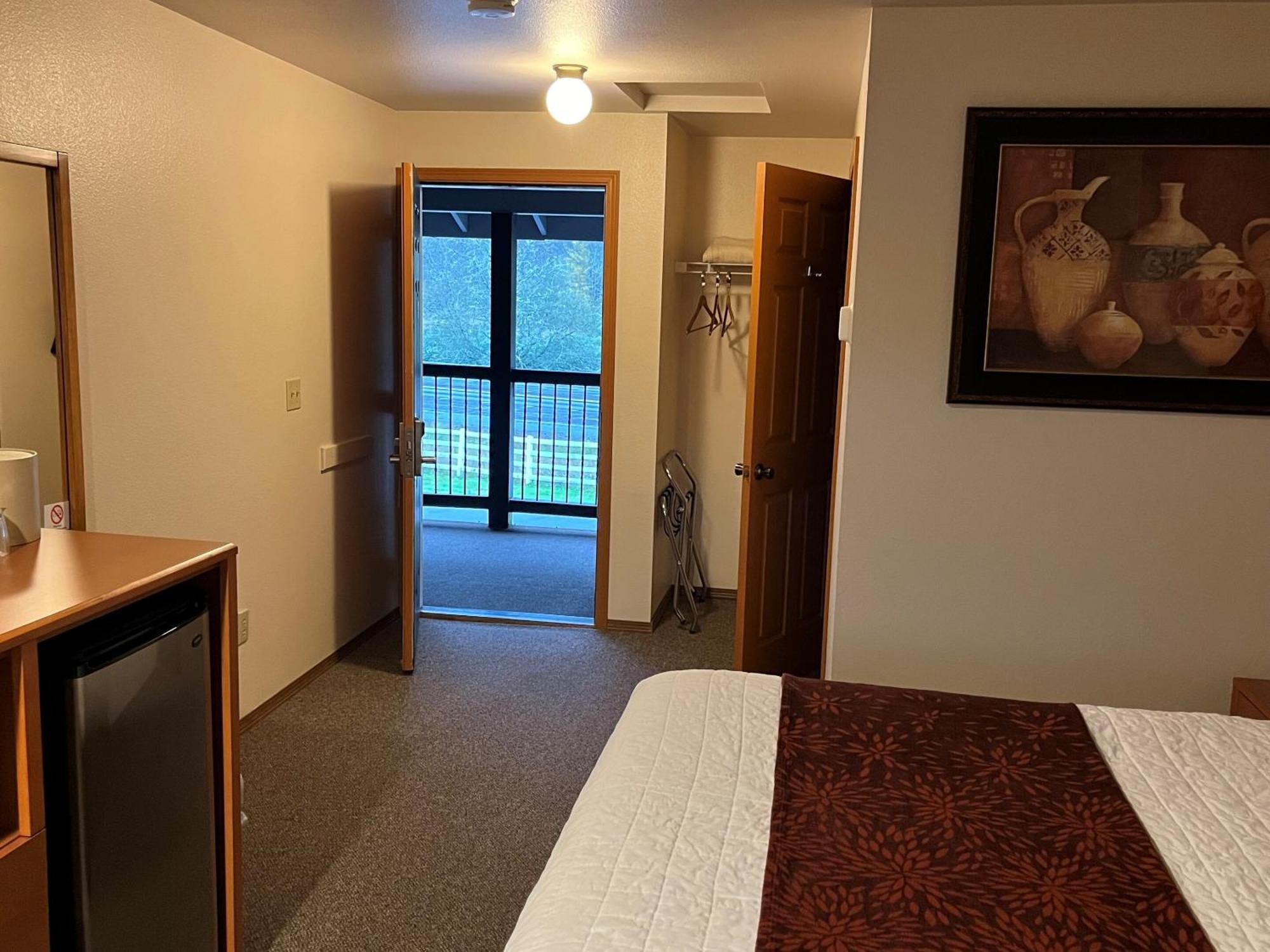 Seasons Motel Morton Eksteriør bilde